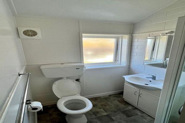 Photo of property in 44 Matai Street, Waiuku, 2123