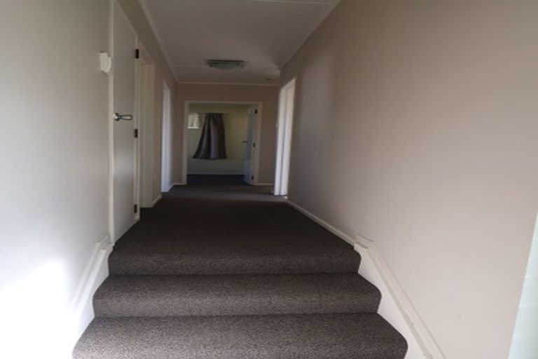 Photo of property in 44 Acacia Avenue, Maungaraki, Lower Hutt, 5010