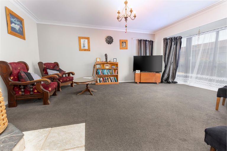 Photo of property in 209 Queen Street, Pukekohe, 2120