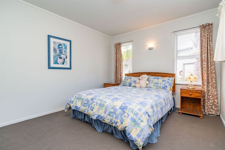 Photo of property in 42 Driftwood Place, Mangawhai Heads, Mangawhai, 0505