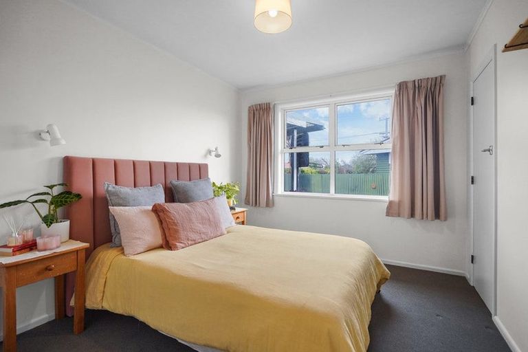 Photo of property in 25 Prisk Street, Melville, Hamilton, 3206