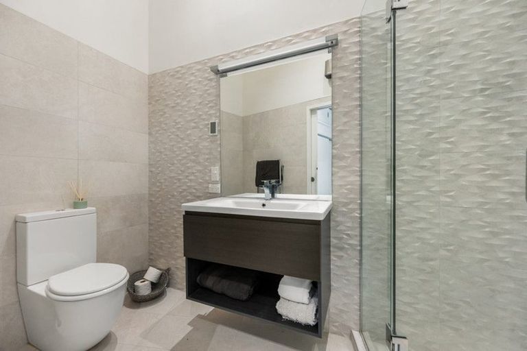 Photo of property in 232 Peninsula Road, Kawarau Falls, Queenstown, 9300