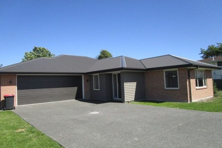 Photo of property in 103a Suva Street, Upper Riccarton, Christchurch, 8041