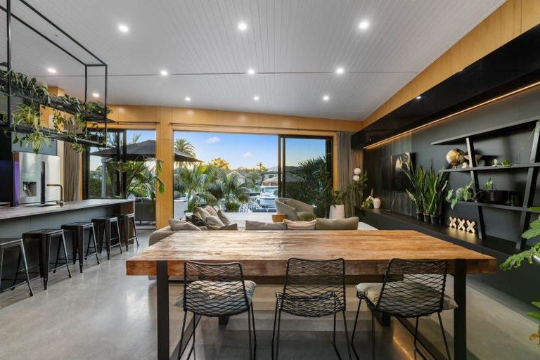 Photo of property in 511 Waterways Parade, Pauanui, Hikuai, 3579