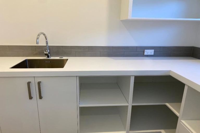 Photo of property in 3 Benmore Place, Poraiti, Napier, 4112