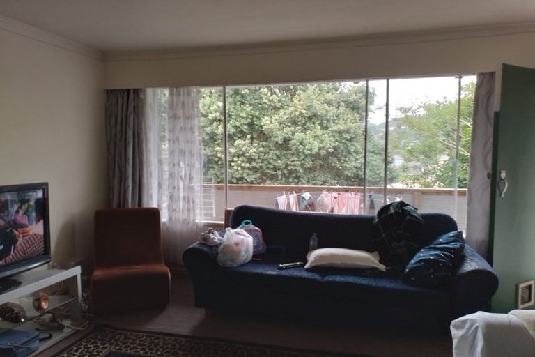 Photo of property in 2/153 Main Road, Tawa, Wellington, 5028