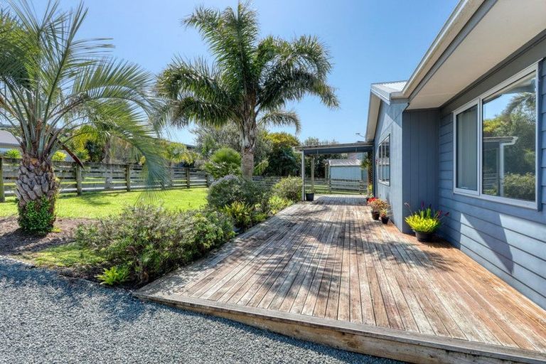 Photo of property in 5 Kakapo Place, Mangawhai, 0505