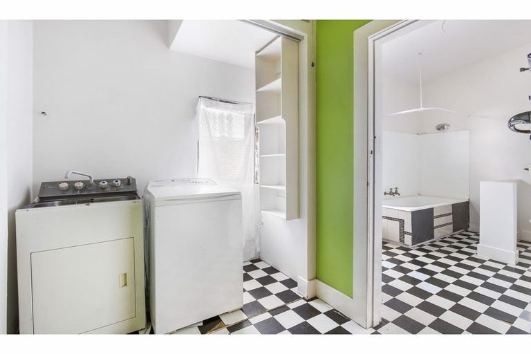 Photo of property in 27 Howe Street, New Brighton, Christchurch, 8083