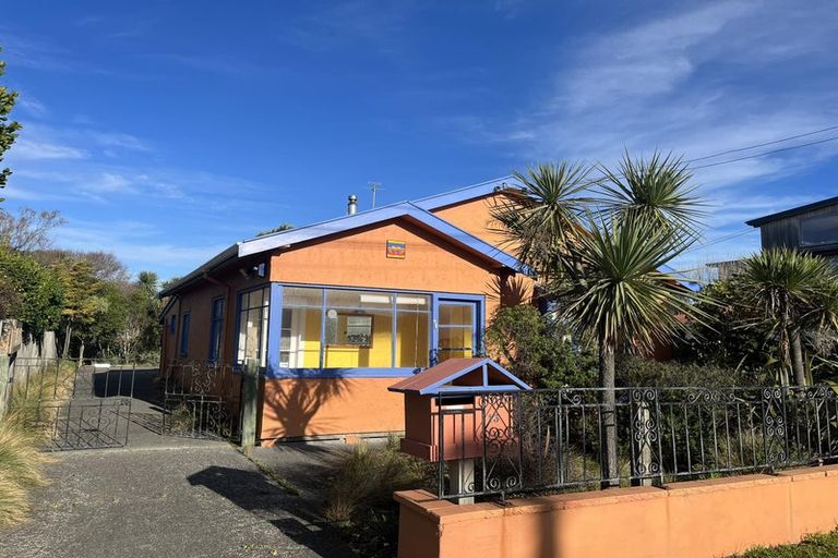 Photo of property in 13 Effingham Street, North New Brighton, Christchurch, 8083