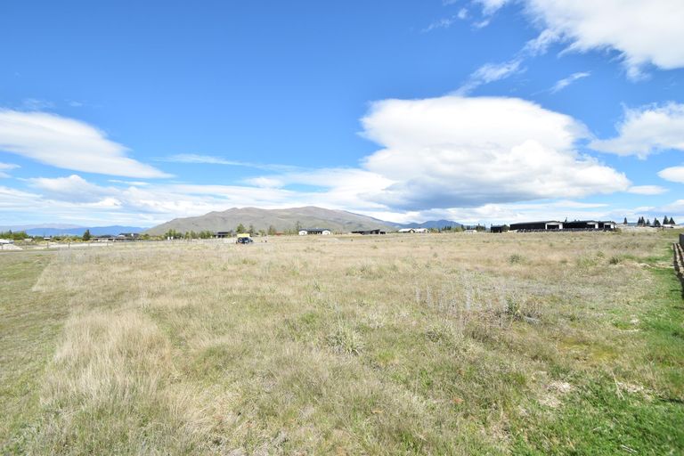 Photo of property in 4 Peak Drive, Twizel, 7901