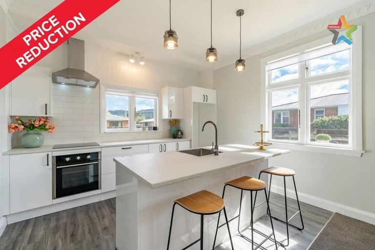 Photo of property in 78 Seddon Street, Wallaceville, Upper Hutt, 5018