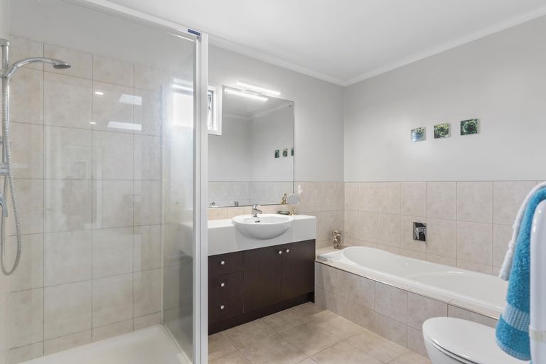 Photo of property in 19 Matarangi Road, East Tamaki, Auckland, 2013