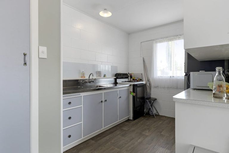 Photo of property in 18a Hillcrest Road, Hillcrest, Hamilton, 3216