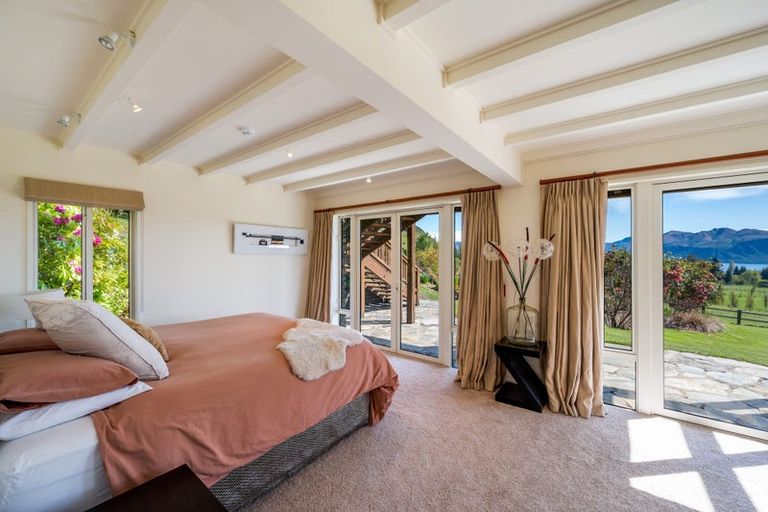Photo of property in 56 Oak Lane, Wanaka, 9305
