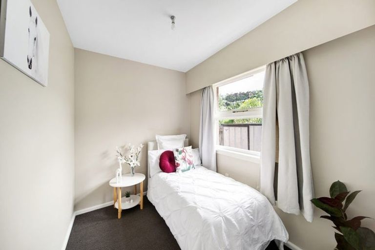 Photo of property in 1/23 Landsdowne Terrace, Cashmere, Christchurch, 8022