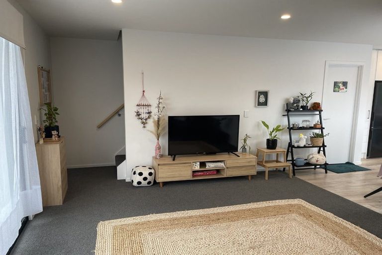 Photo of property in 1/130 Olliviers Road, Phillipstown, Christchurch, 8011
