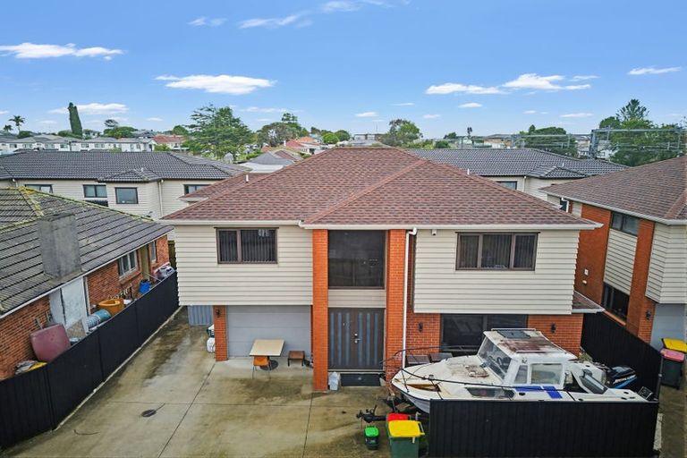 Photo of property in 56a Cambridge Terrace, Papatoetoe, Auckland, 2025