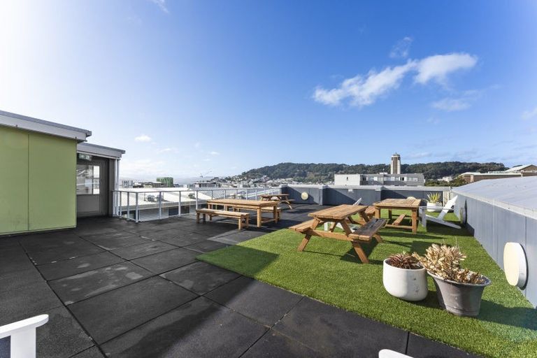 Photo of property in Urbane Apartments, 31/29 Webb Street, Mount Cook, Wellington, 6011