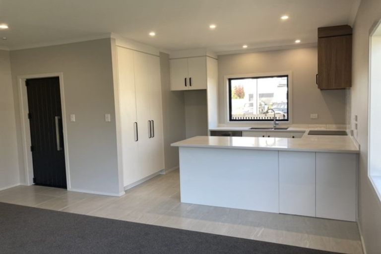 Photo of property in 2c Carey Street, Maeroa, Hamilton, 3200