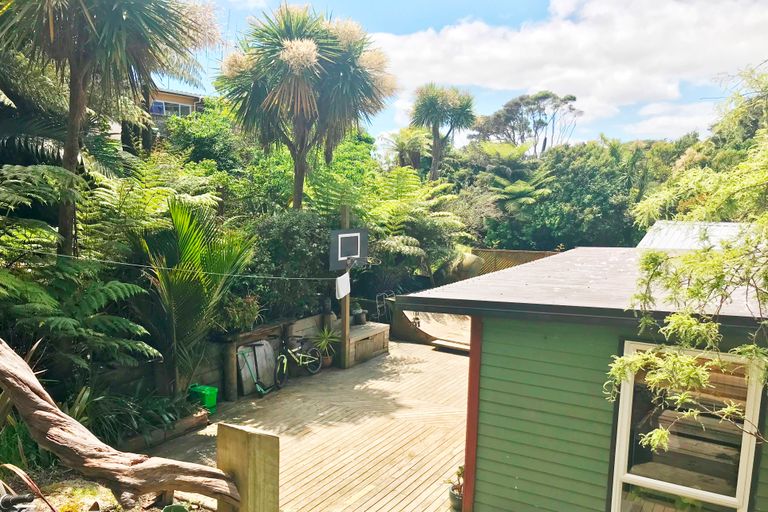 Photo of property in 7 Snowden Place, Raglan, 3225