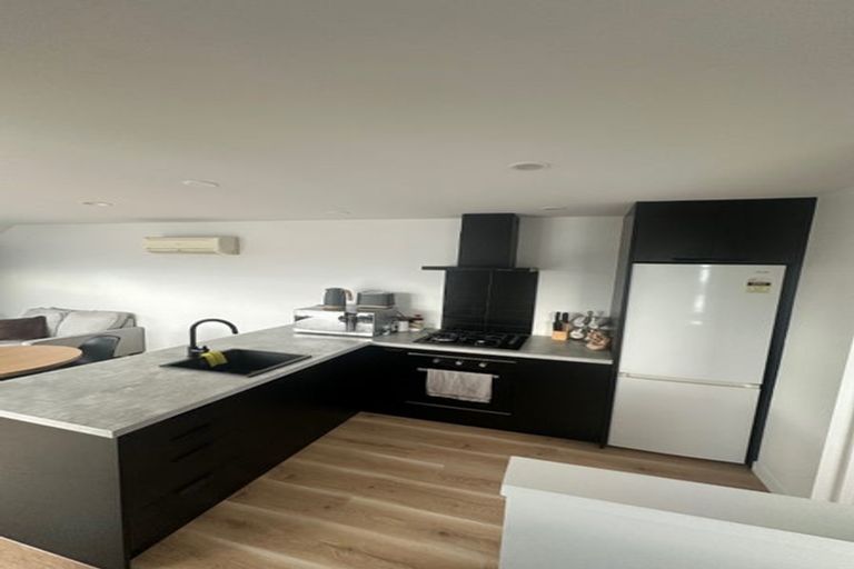 Photo of property in 470 Barbadoes Street, Edgeware, Christchurch, 8013