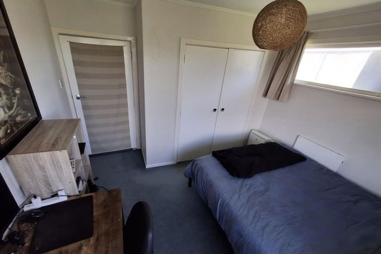 Photo of property in 20 Bedford Street, Northland, Wellington, 6012