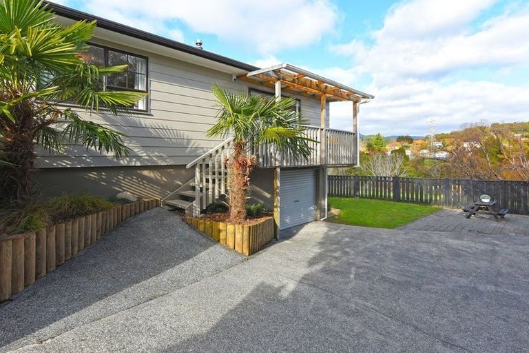 Photo of property in 2/84 Gillespies Road, Birchville, Upper Hutt, 5018