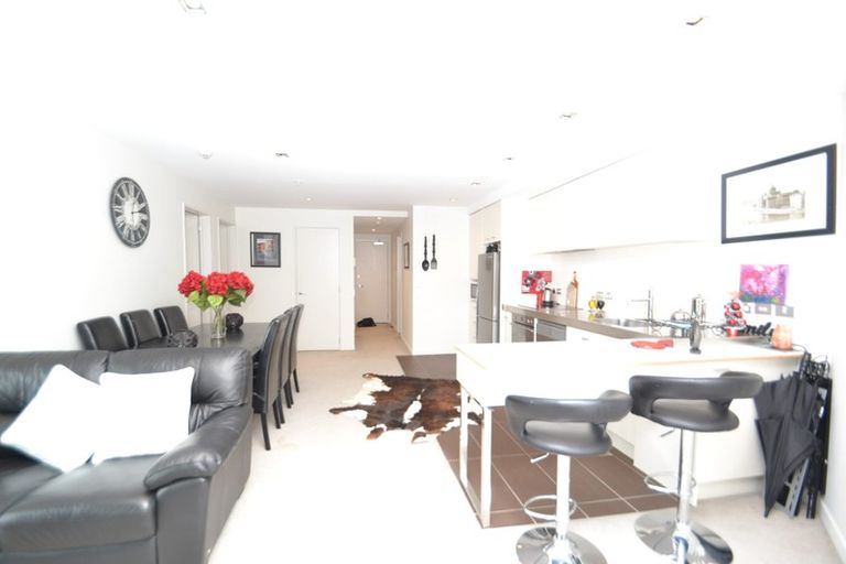 Photo of property in Piermont Apartments, 1f/82 Cable Street, Te Aro, Wellington, 6011