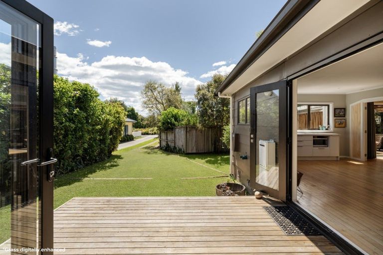 Photo of property in 6 Rutherford Street, Otumoetai, Tauranga, 3110