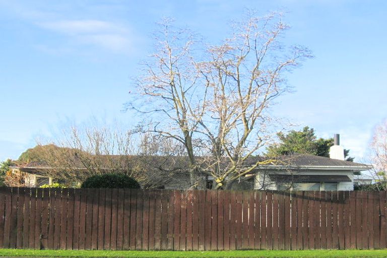 Photo of property in 807 Saint Aubyn Street West, Saint Leonards, Hastings, 4120