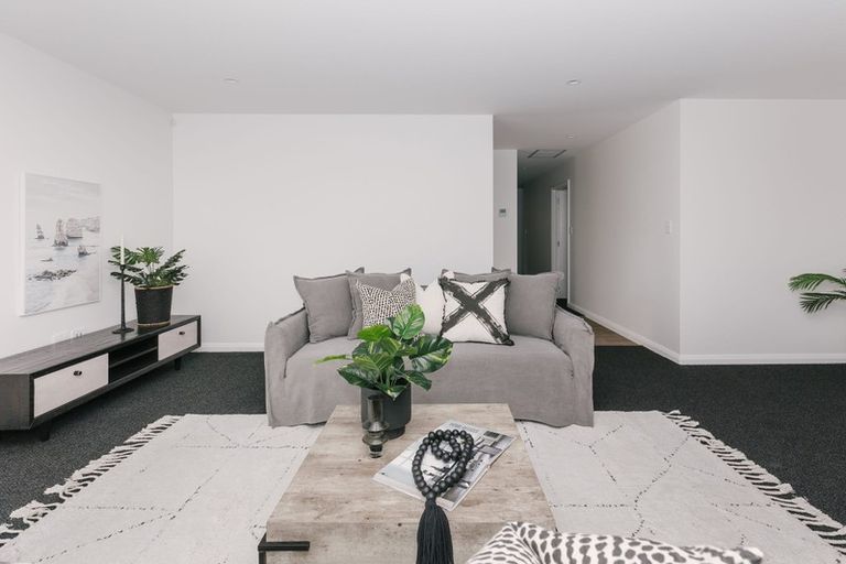 Photo of property in 42 Freedom Drive, Kelvin Grove, Palmerston North, 4414