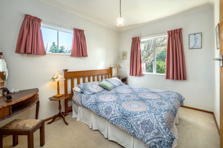 Photo of property in 11 Kenward Crescent, Featherston, 5710