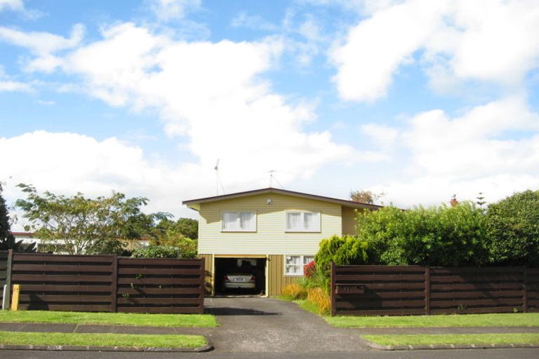 Photo of property in 19 Wanaka Place, Pakuranga Heights, Auckland, 2010