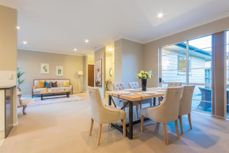 Photo of property in 18 Plantation Avenue, Flat Bush, Auckland, 2016