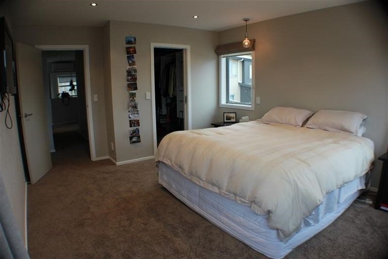 Photo of property in 3 Cresswell Place, Johnsonville, Wellington, 6037