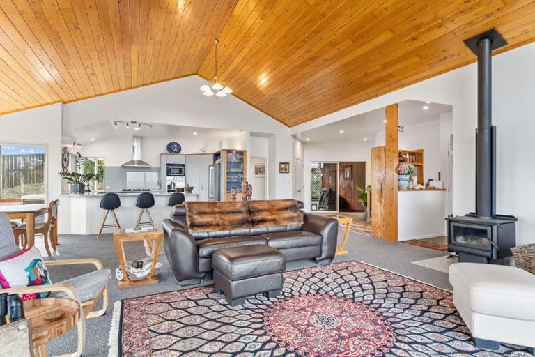 Photo of property in 41 Apotu Park Lane, Kauri, Kamo, 0185