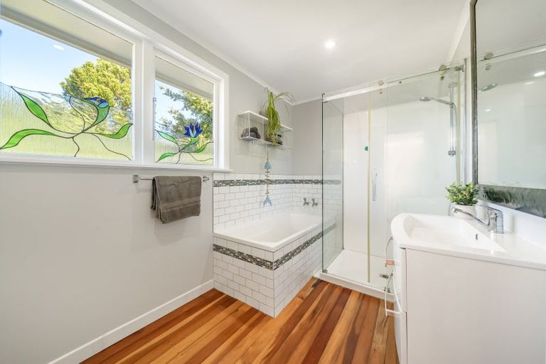 Photo of property in 14 Kotipu Place, Pukerua Bay, 5026