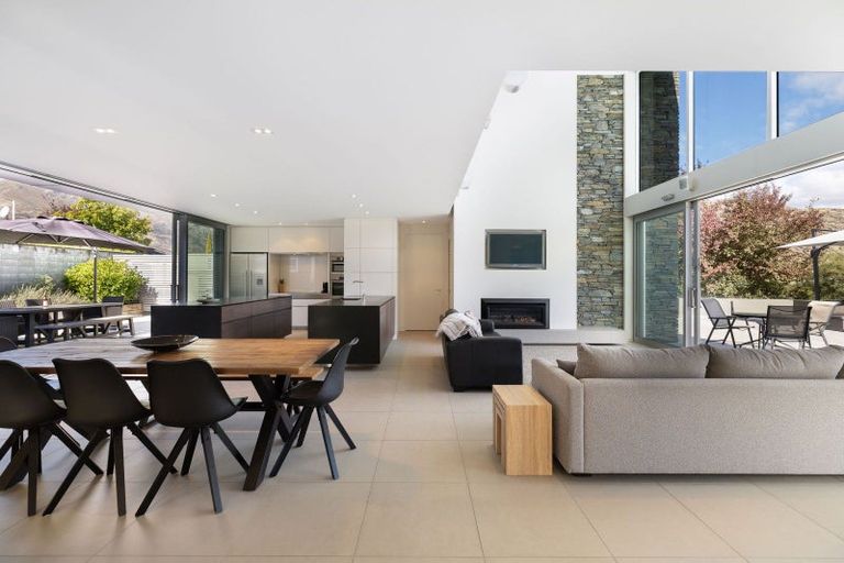 Photo of property in 9 Stewart Street, Frankton, Queenstown, 9300