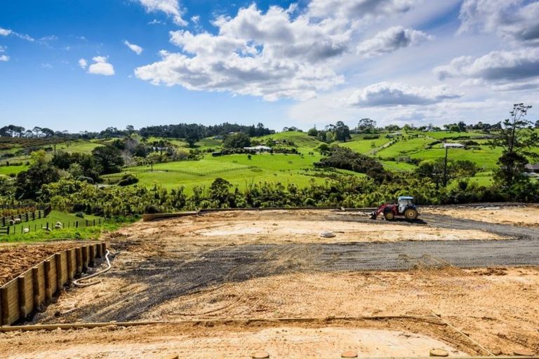 Photo of property in 98 Screen Road, Coatesville, 0793