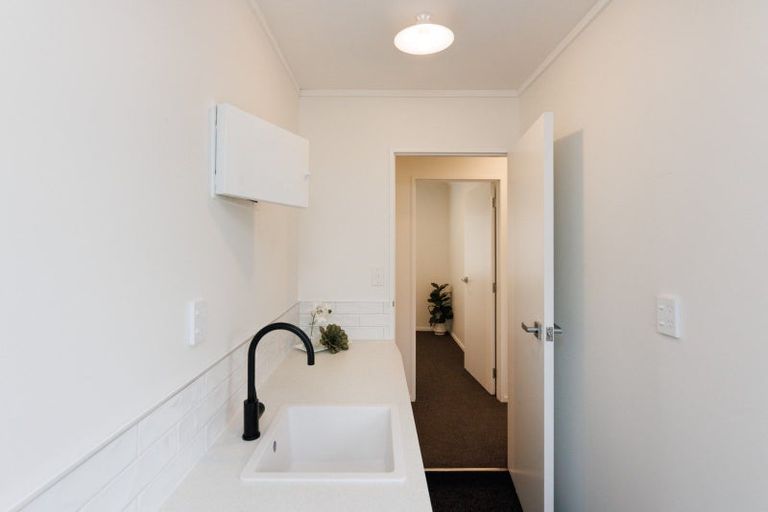 Photo of property in 101b Church Street, West End, Palmerston North, 4412