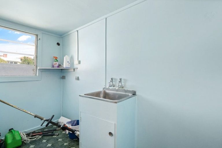 Photo of property in 265 Ravensbourne Road, Ravensbourne, Dunedin, 9022