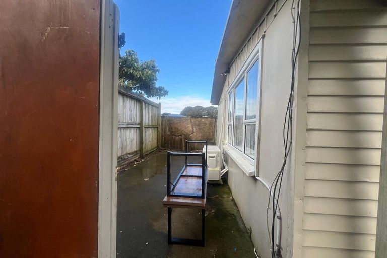 Photo of property in 2 Stewart Place, Otara, Auckland, 2023