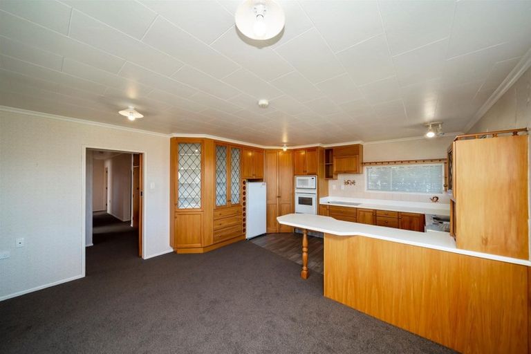 Photo of property in 10 Davidson Street, Hawera, 4610