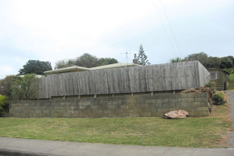 Photo of property in 99 Tilley Road, Paekakariki, 5034