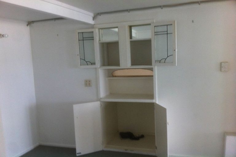 Photo of property in 10 Korokoro Road, Korokoro, Lower Hutt, 5012