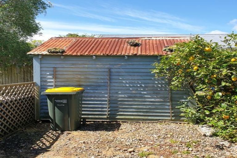 Photo of property in 7a Green Lane, Helensville, 0800