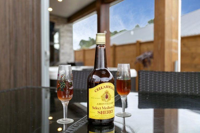 Photo of property in 67 Harakeke Drive, Wharewaka, Taupo, 3330