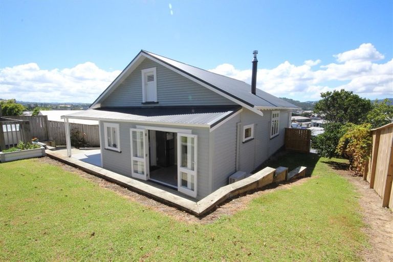 Photo of property in 8 Anzac Road, Morningside, Whangarei, 0110