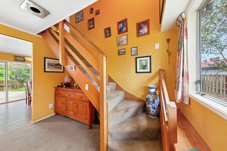 Photo of property in 57 Sunderlands Road, Half Moon Bay, Auckland, 2012