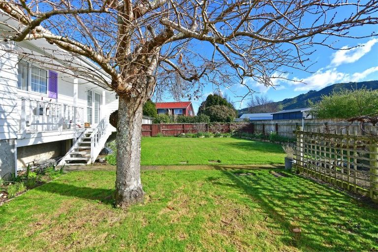 Photo of property in 79 California Drive, Totara Park, Upper Hutt, 5018
